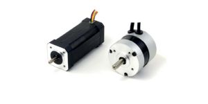 Servomotores Brushless DC en, Servomotores Brushless AC DC